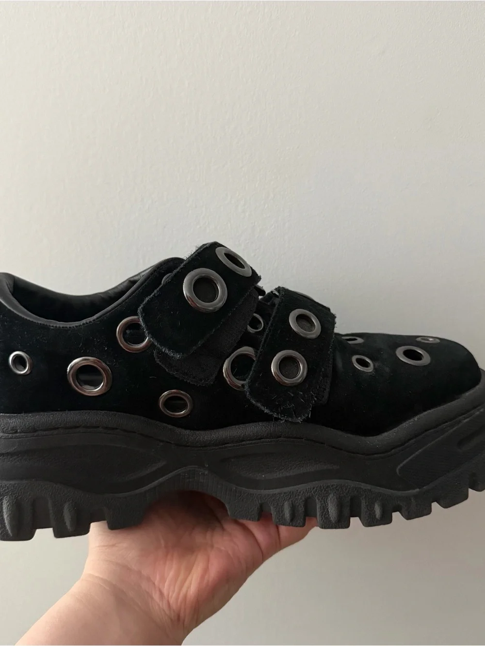 Eytys SSENSE Exclusive Grommet Angel Sneakers - Picture 5 of 9